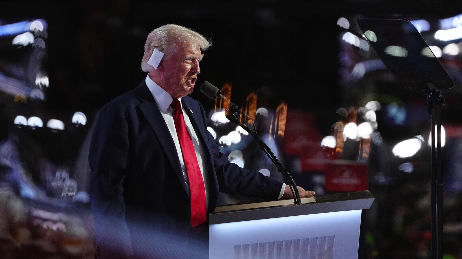 US President Trump told LA-Protes that the national security risk said, our heroes do not speak their blood for this day