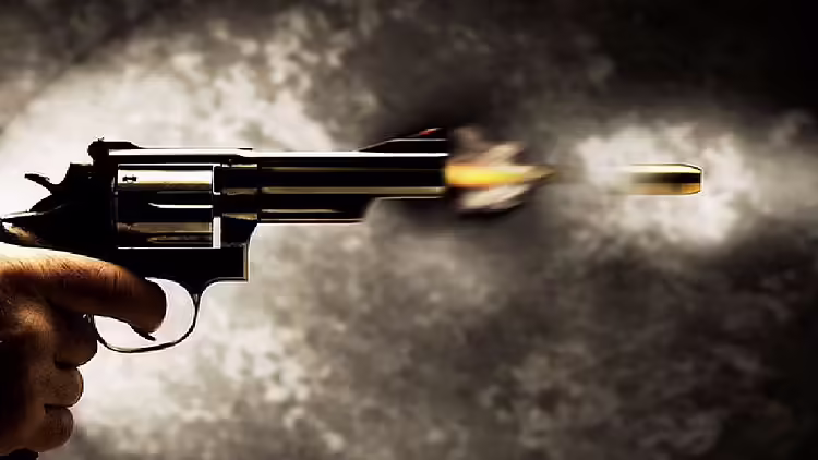 Shooting went on in Forest Hill Resort, bullets echoed outside, a major charge on the police