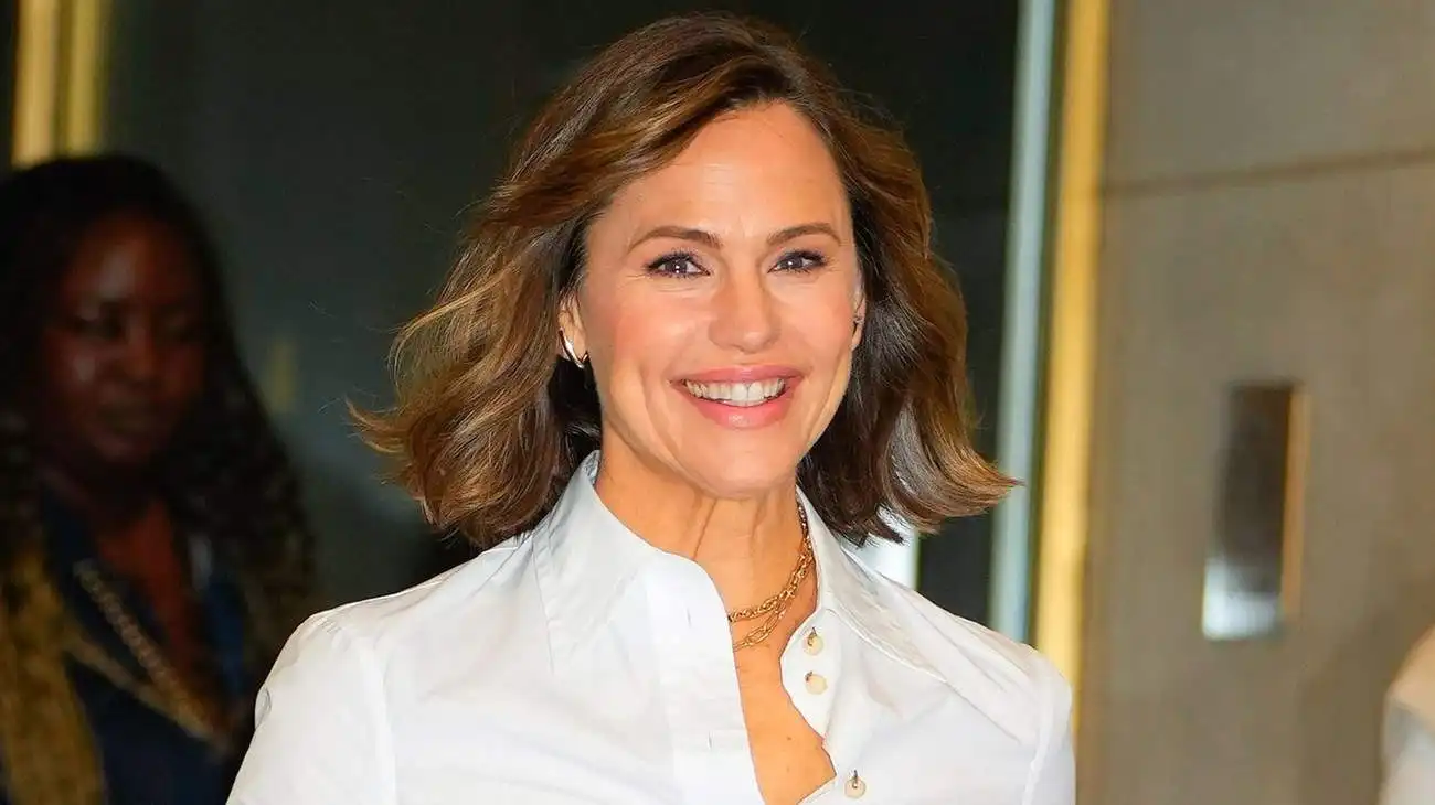 jennifer-garner-celebrates-ben-affleck-on-father-2025-with-an-excellent-message