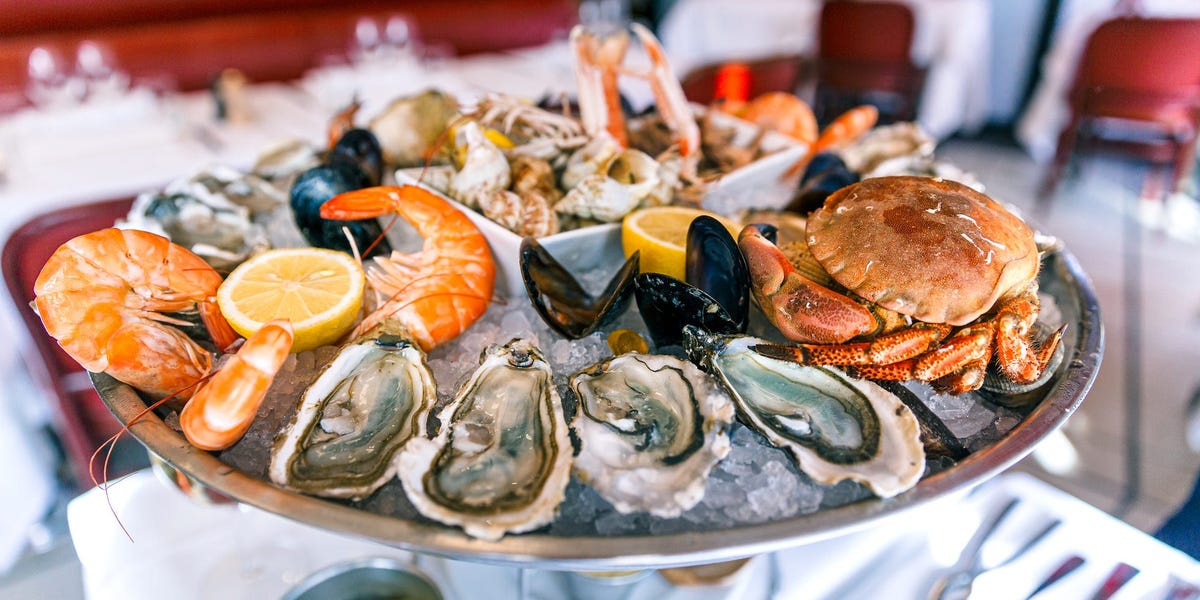 crimson-flags-to-peep-out-for-a-seafood-restaurant,-accounting-to-a-chef