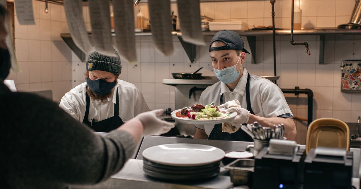 Why’s the SO Hard to Hire Restaurant Workers Right Now – ryan
