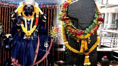 Saturn’s half -and -Half or Dhaiyya … there is relief from the mere vision of these 5 temples, there are long queues of committed