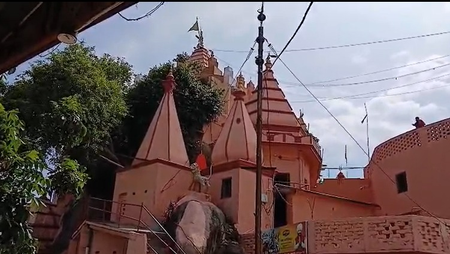 Question to change the name ‘Sultanganj’ to ‘Ajgabinath Dham’ gets people widespread support