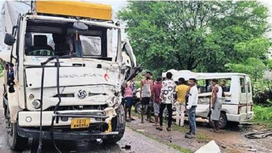 Painful road accident on Katghora Ambikapur National Highway 130, two teachers who died in the Tata wing and truck collision, nine injured