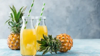 لماذا يُنصح النساء بتناول عصير الأناناس؟