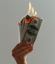 10 mistakes associated with money, drowning!