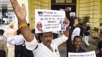 Bihar News: Tejashwi Said-Nitish-Modi is also guilty, CAG report presented in the meeting