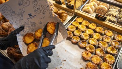A global rise in butter prices threaten croissants and jump at the expense of restaurants