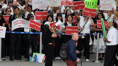 The strike of flight servers continues as Air Canada and Cabin Crew Union CV negotiations
