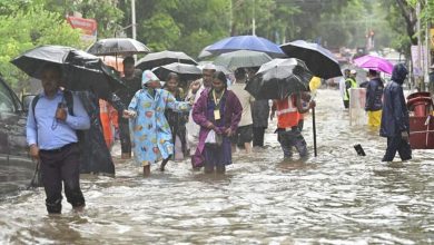 Mumbai Rain: Social Media Floods with Reactions While Rainwater Corporate Buildings, Society, ‘Drainage Pool’ overlap