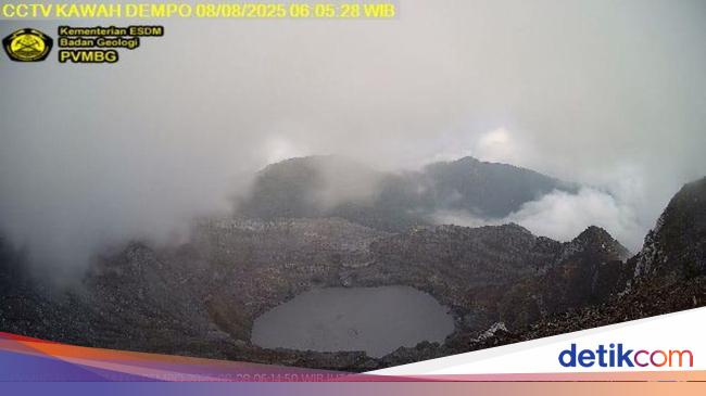 Mount Dempo is higher within a week, this is the cause