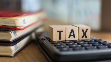How can I file a tax return and claim a TDS refund on behalf of a deceased parent?