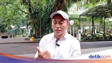 The Bogor Botanical Gardens said the woman claims she was hit by an opportunity for an opportunity