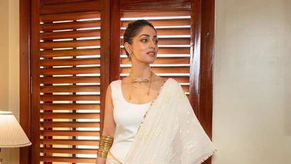 Yami Gautam Warns Paparazzo After He Calls Her Heavenly and Heavenly, Actress Says ‘Be Respectful’